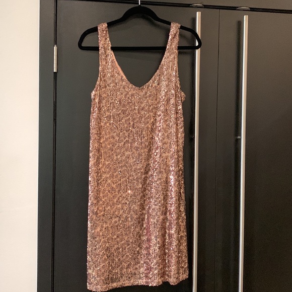 Gibson " hi sugarplum" sequin dress - Picture 7 of 8